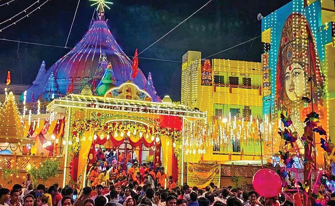 गहवामाई मन्दिरमा भक्तजनको घुइँचो