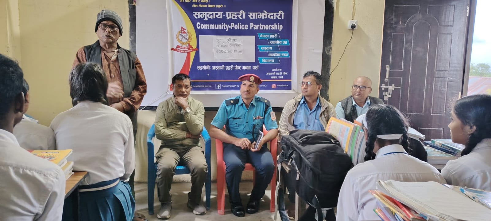 पर्सागढीको मनवा बजारमा लागू औषध दुर्व्यसनी र सामाजिक विकृतिविरुद्ध जनचेतनामूलक कार्यक्रम सम्पन्न