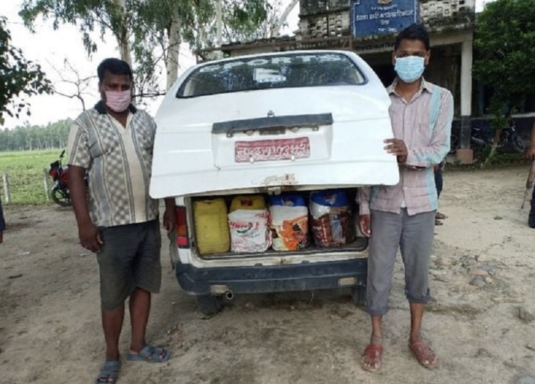 अवैध घरेलु मदिरा सहित दुईजना पक्राउ।