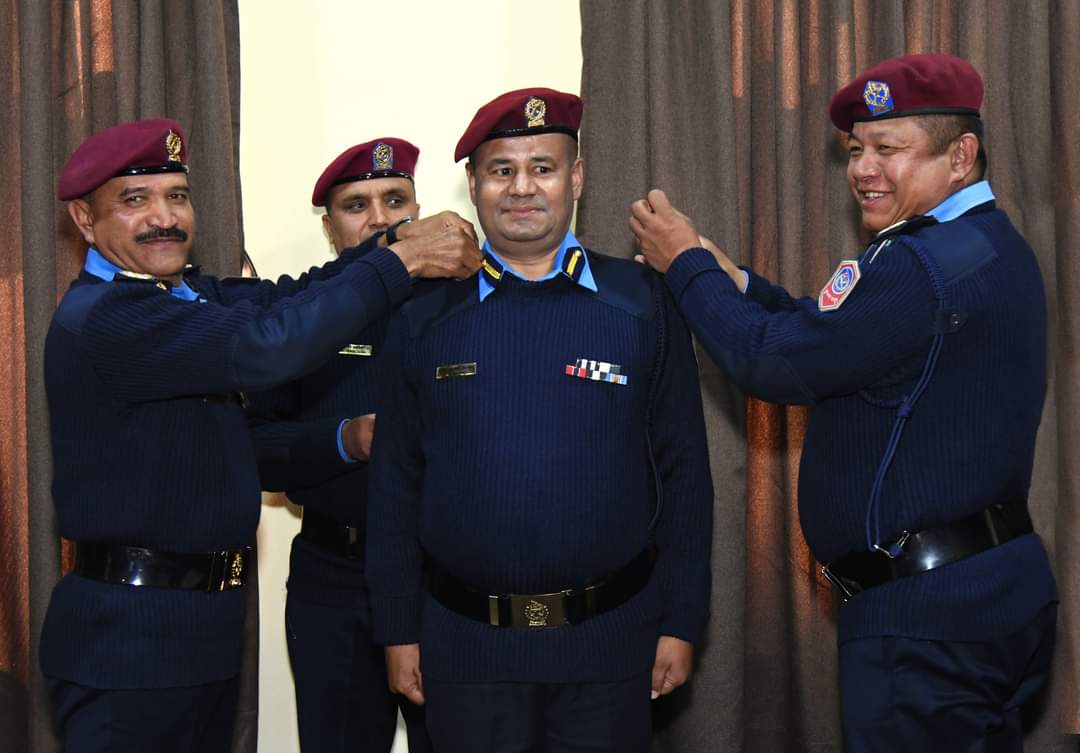 एसएसपीमा बढुवा भएका रमेश बस्नेतलाई दर्ज्यानी चिन्ह प्रदान