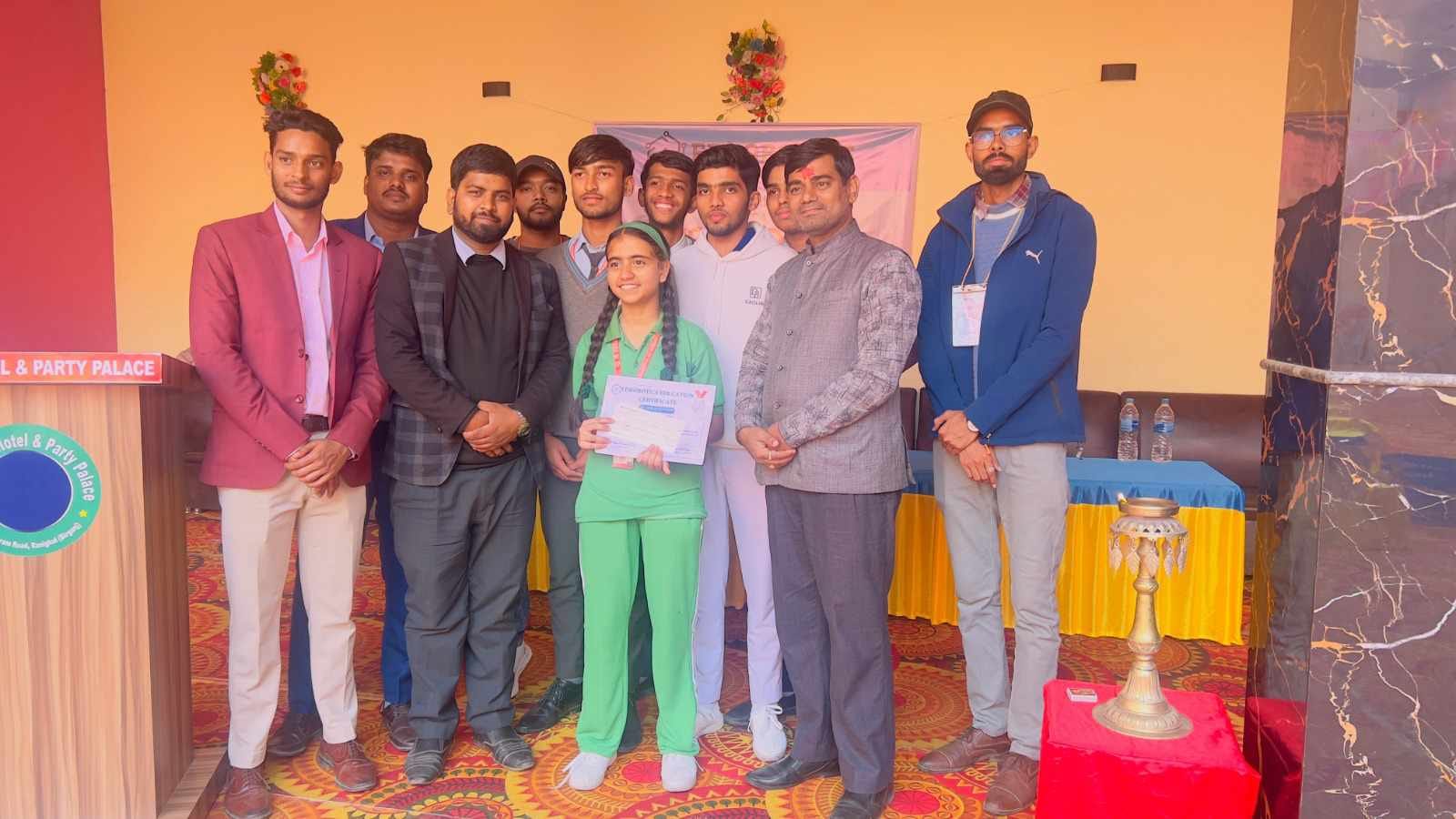 बीरगञ्जमा खुला विद्यालय परियोजना प्रदर्शनी प्रतियोगिता सम्पन्न।