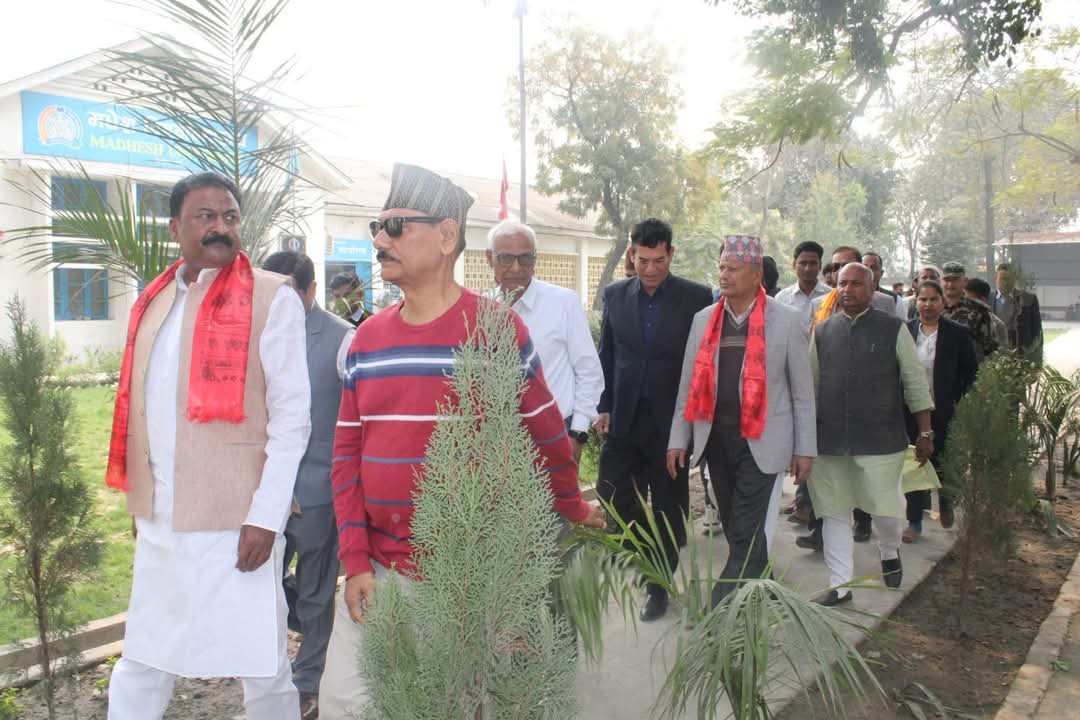मधेस विश्वविद्यालयलाई आवश्यक सहयोग गर्ने मन्त्री गुप्ताको प्रतिबद्धता  ।