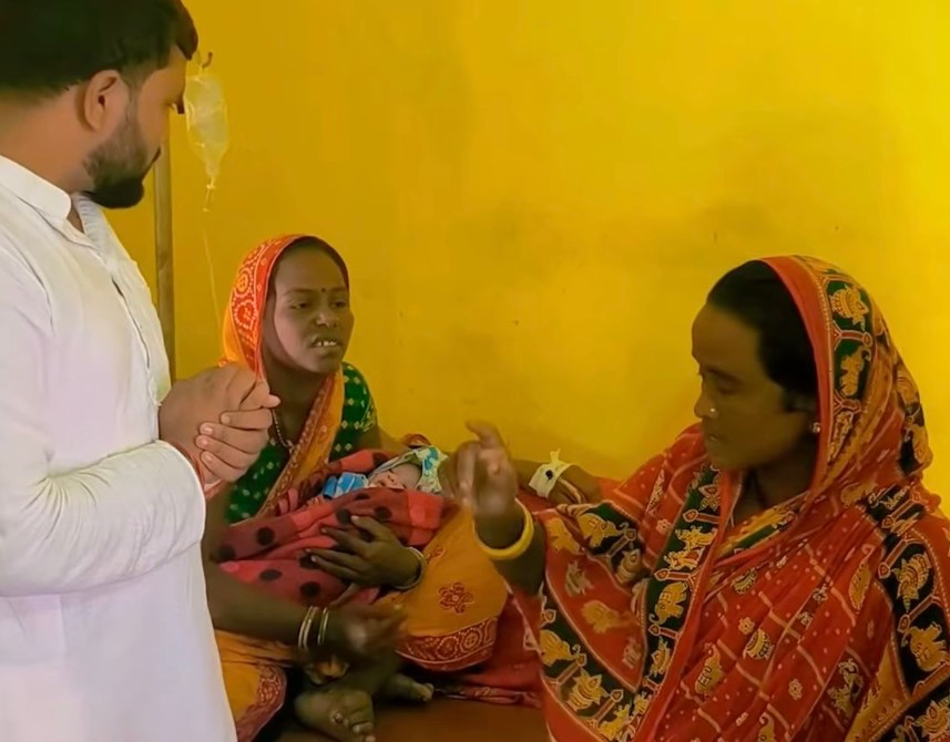 स्वास्थ्यकर्मी नहुँदा बर्थिङ सेन्टरको गेटमै सुत्केरी, रौतहटको पोठियाहीमा गम्भीर लापरबाही उजागर
