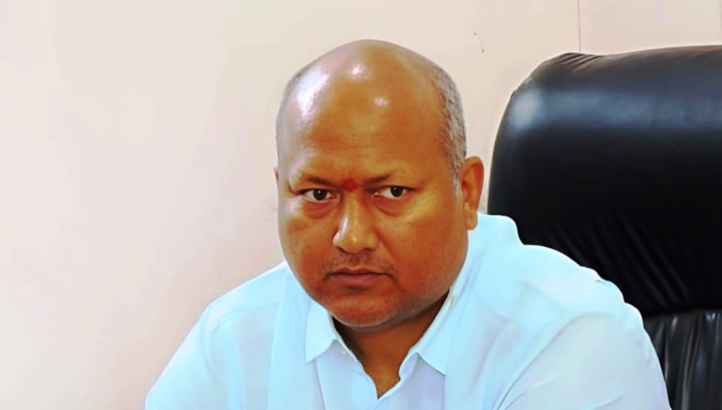 विवाहपञ्चमीको आमन्त्रण पत्रसहित मुख्यमन्त्री सिंह अयोध्या जाने