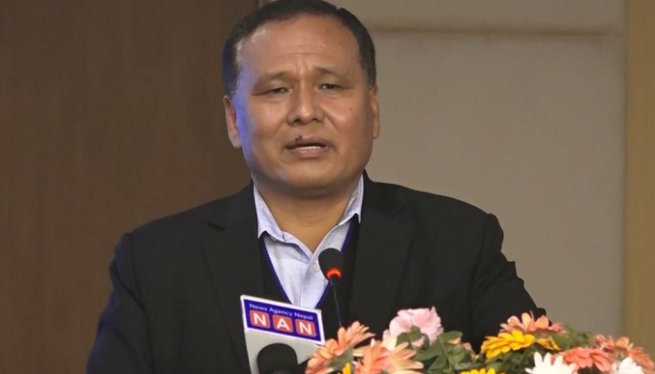 कुलमान घिसिङलाई सरकारले सोध्यो स्पष्टीकरण, ‘पदबाटै हटाउने तयारी’