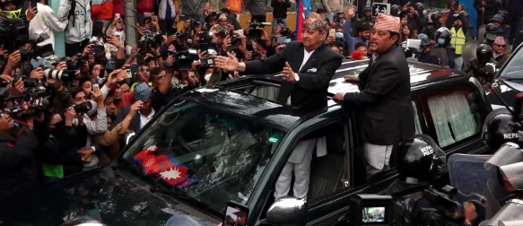 राजावादी प्रदर्शनले सत्ता-प्रतिपक्ष मिलन