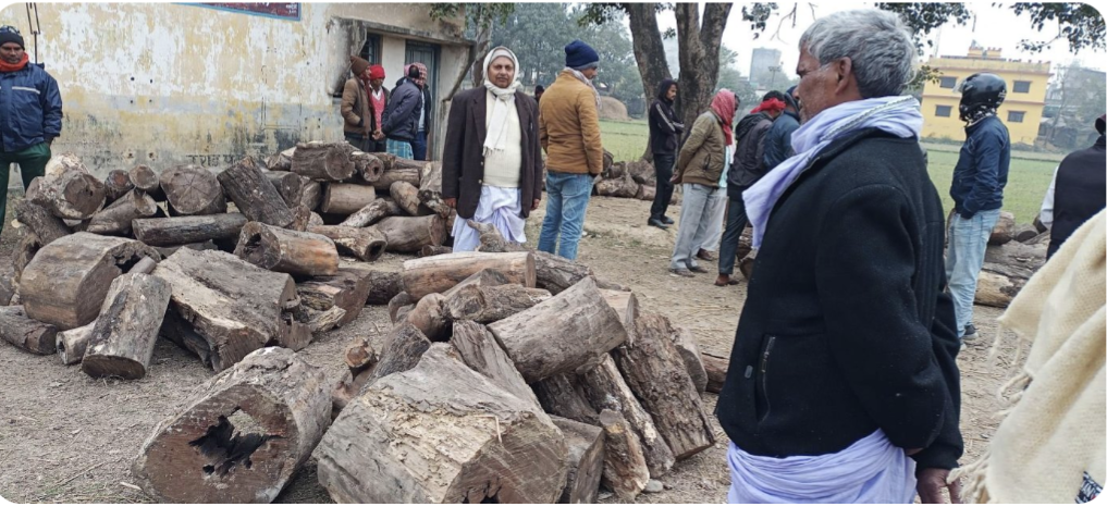 पोखरीया नगरपालिकाले नगरबासीहरुको लागि आगो ताप्ने व्यवस्था मिलाउदै