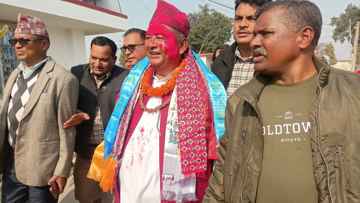 बारा–४ मा तामझामका साथ किसान श्रेष्ठद्वारा मनोनयन दर्ता