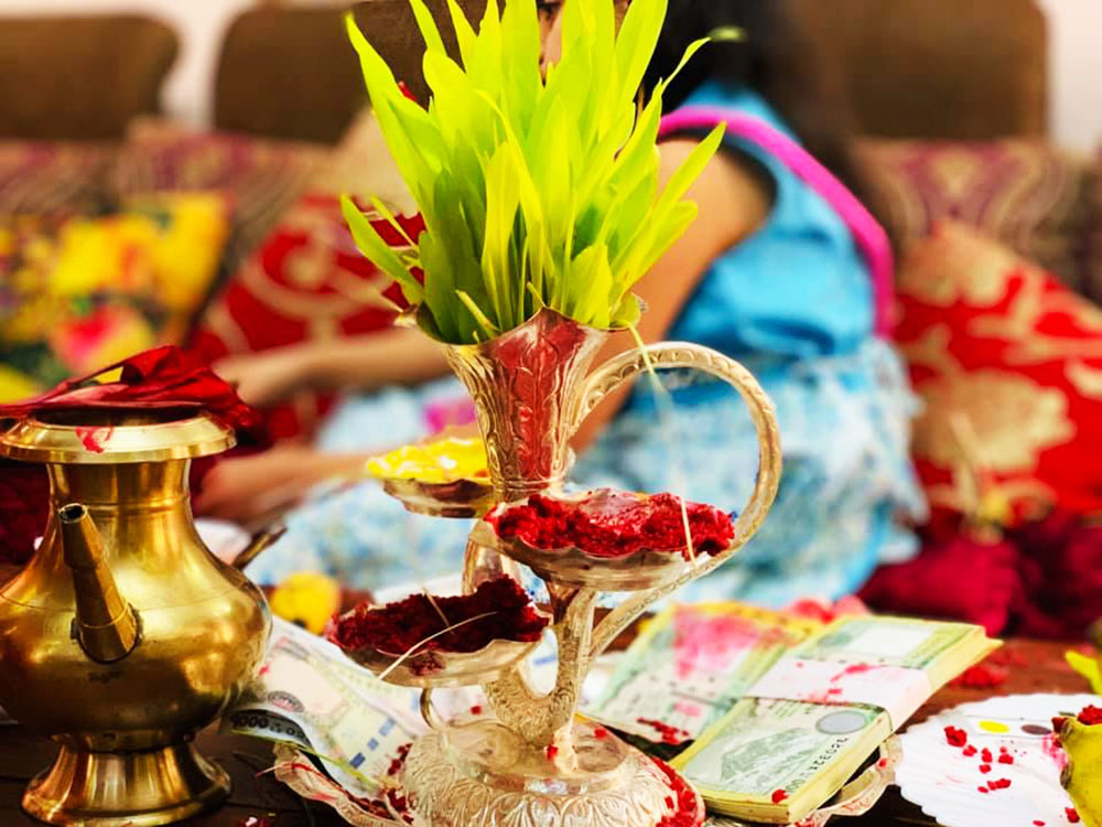 आज पापाङ्कुशा एकादशीः मान्यजनबाट टीका र जमरा लगाउने क्रम जारी