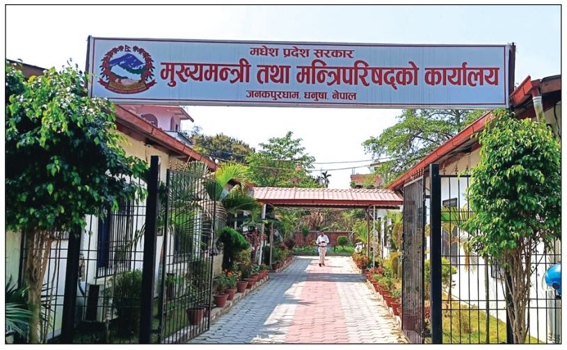 स्वास्थ्य उपकरण खरिदको अनियमितता बारे छानबिन समिति गठन गर्न निर्देशन