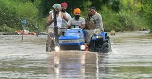 भारतको पन्जाबमा बाढीका कारण ३० जनाको मृत्यु