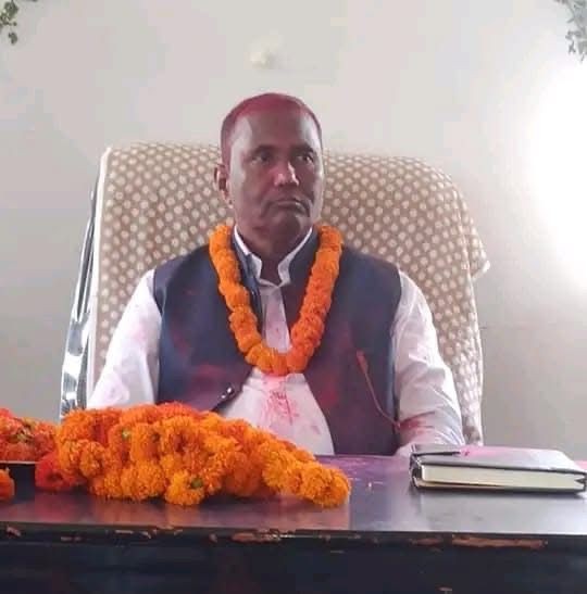 पकहाँमैनपुर गाउँपालिका अध्यक्ष मेहताको अडानले कर्मचारी दशैंमा समेत तलबविहीन