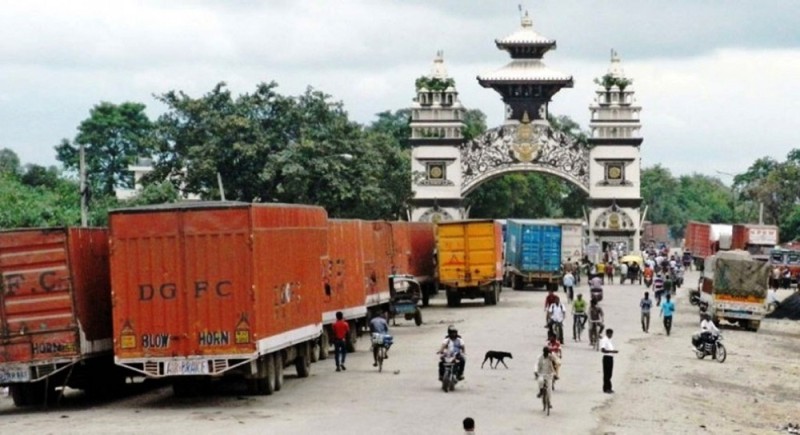 वीरगञ्ज नाका हुँदै तीन महिनामा दुई खर्ब १८ अर्बको सामान आयात