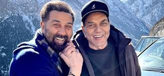 धर्मेन्द्रको अवस्था गम्भीर : भेन्टिलेटरमा उपचार हुँदै, अफवाह नफैलाउन सनी देओलको अपील