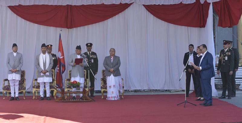 मधेश प्रदेश प्रमुख कर्णले लिनुभयो शपथ