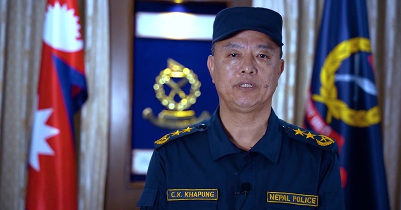 निवर्तमान आइजिपी खापुङ जाँचबुझ आयोगको छानबिनमा, विदेश भ्रमणमा रोक