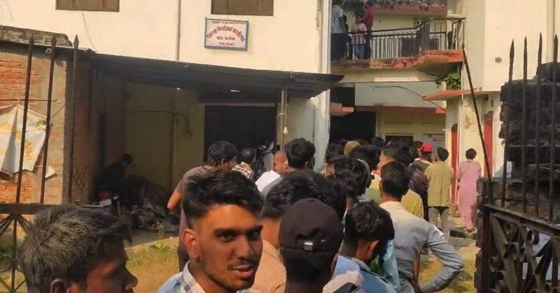 निर्वाचन कार्यालय बाराको सर्भर अवरुद्ध, सेवाग्राही दिनभर अलमल