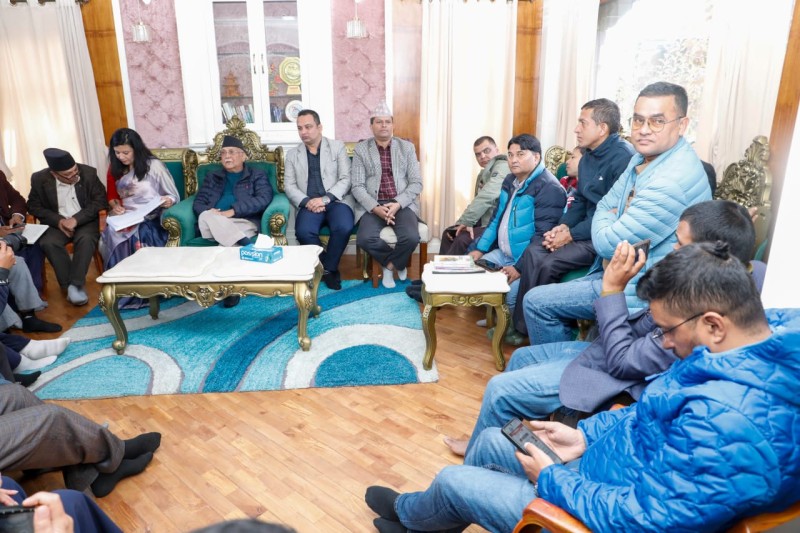 अध्यक्ष ओलीको प्रश्न : यो सरकार कसको हो ? न दलको न जेनजीको !