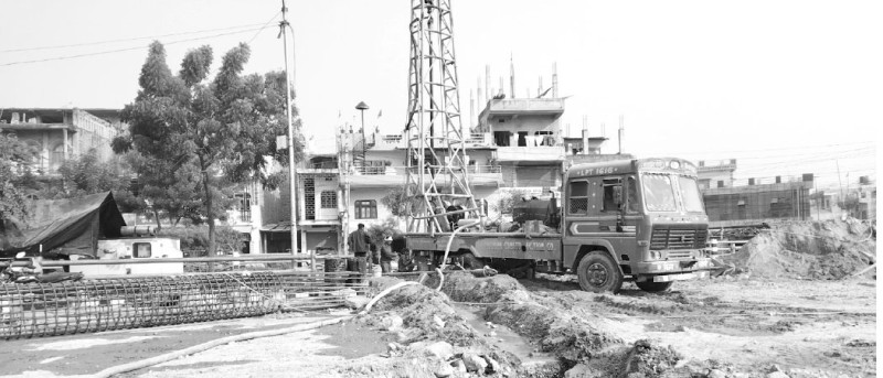 तीन स्थानमा आकासे पुल बन्दै