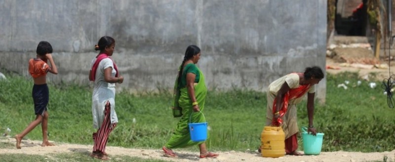 खानेपानीको सङ्कट झेल्दै चुरेफेदका मेनहर्वावासी