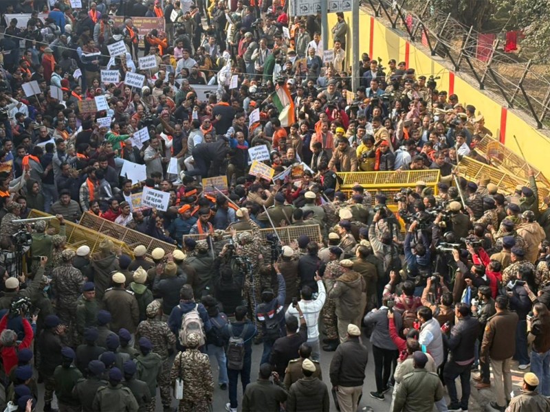 बंगलादेशमा हिन्दु युवकको हत्या विरोधमा नयाँ दिल्लीमा प्रदर्शन
