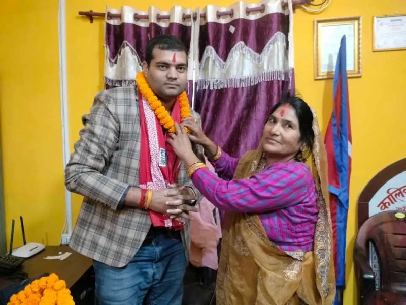 कालिकामाई गाउँपालिकामा प्रमुख प्रशासकीय अधिकृत कुशवाहा हाजिर