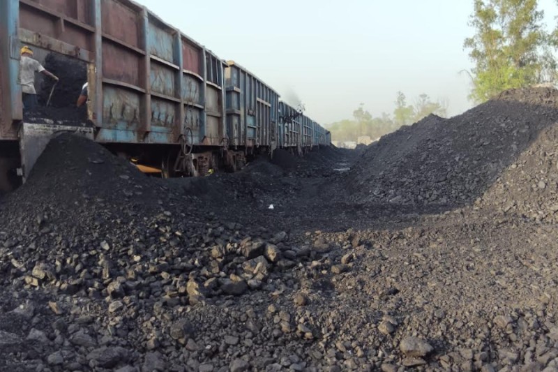 वीरगञ्जमा कोइलाको धुलोले स्थानीयलाई हैरान