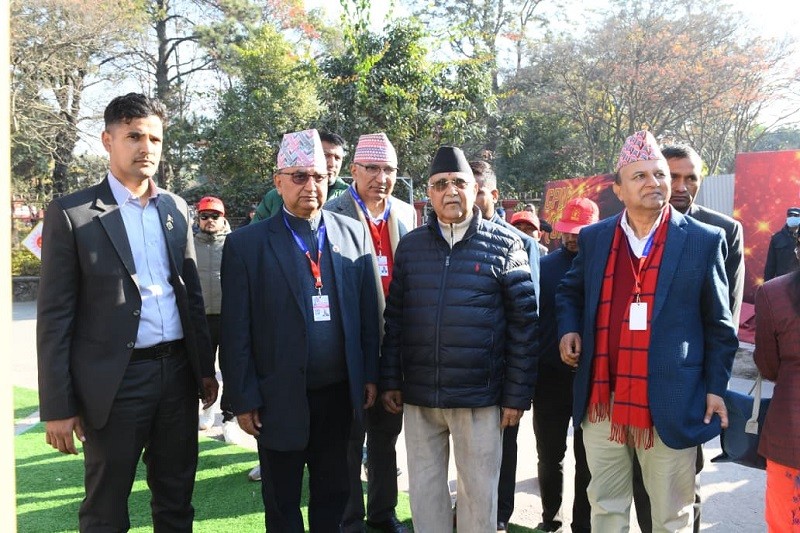 एमाले मतगणना अपडेट : ओली ८४३, पोखरेल २९६