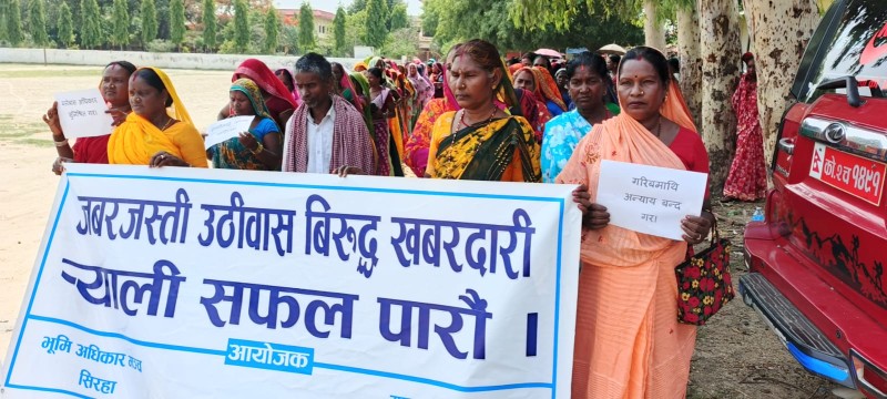 लहानमा मुसहर सुकुम्बासीको प्रदर्शन