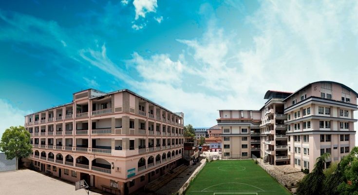 वीरगन्जका एक विद्यार्थीले डिएभी कलेजकाे छतबाट हाम फालेर गरे आत्महत्या