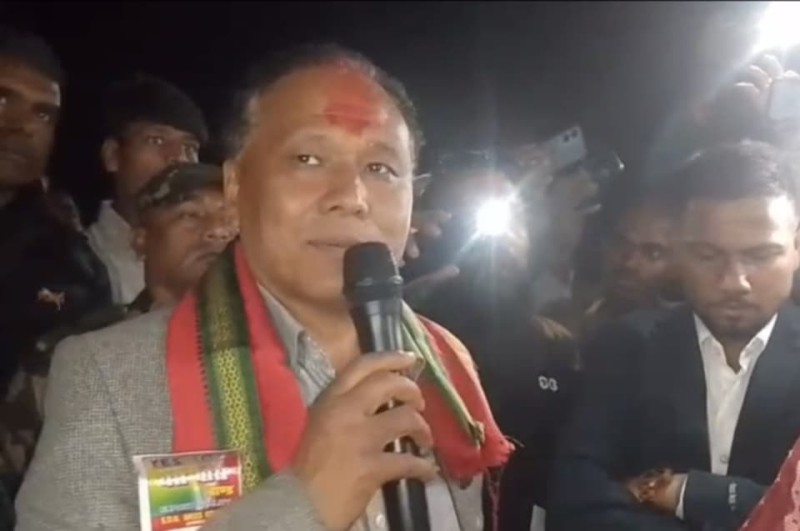 मन्त्री घिसिङलाई ध्यानाकर्षण