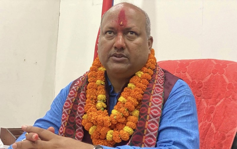 सप्तरी २ बाट उम्मेदवारी दिने पूर्व मुख्यमन्त्री सिंहको घोषणा