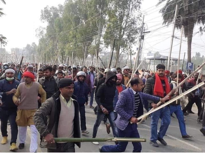 जनमत पार्टीका कार्यकर्ता र प्रहरीबीच झडप।
