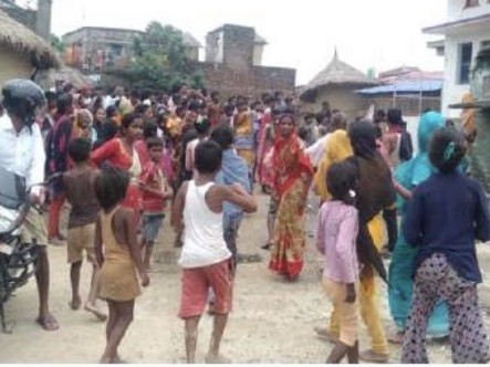 बख़्रा ल्याउने युवकलाई कुटपिट गरेपछि सशस्त्र प्रहरी स्थानीयको नियन्त्रणमा।