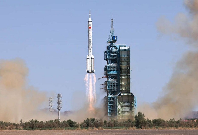 चीनले आज मानवयुक्त अन्तरिक्षयान प्रक्षेपण गर्दै