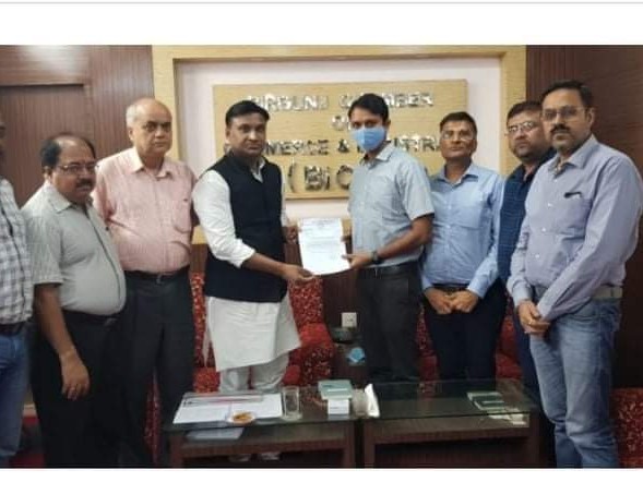 बिरगंज उद्योग बाणिज्य संघद्वारा थप ३ समितिहरु बिस्तार ।