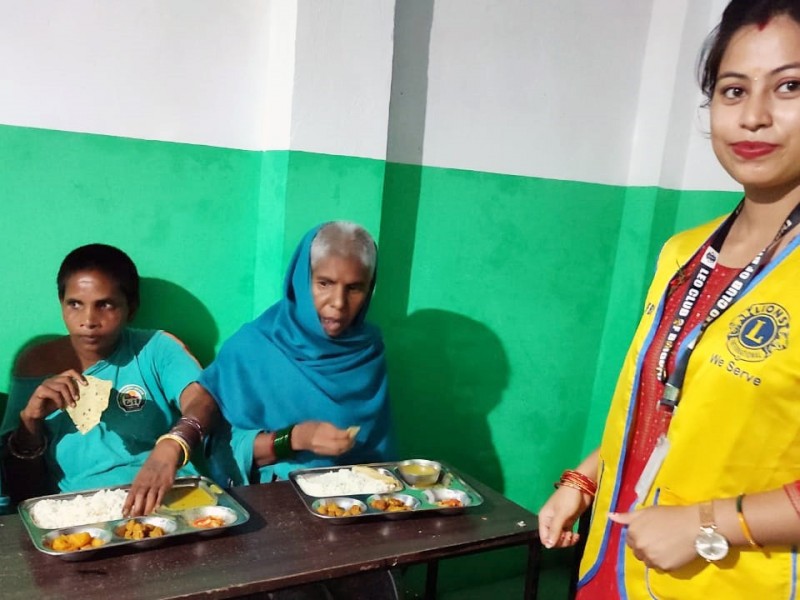 लियो क्लब अफ वीरगंजद्वारा तीज विशेष दर कार्यक्रमको आयोजना ।