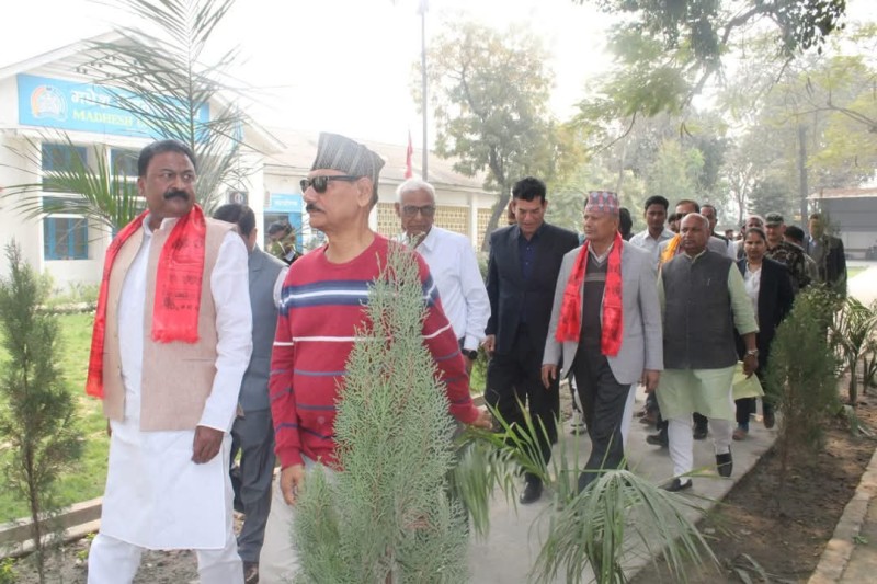मधेस विश्वविद्यालयलाई आवश्यक सहयोग गर्ने मन्त्री गुप्ताको प्रतिबद्धता  ।