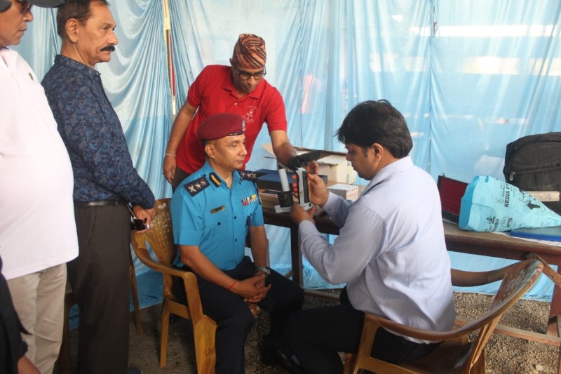 नेत्रज्योतिद्वारा जिल्ला प्रहरी कार्यालय पर्सामा आँखा शिविर ।