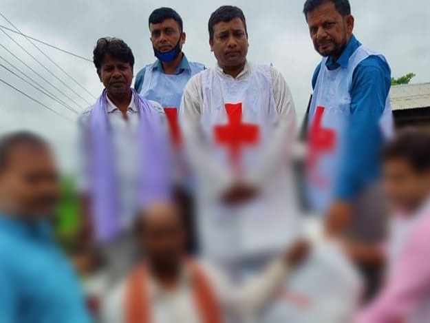 रेडक्रस पर्सा शाखाद्वारा आगलागीबाट पिडित घर परिवारलाई राहत उपलब्ध।