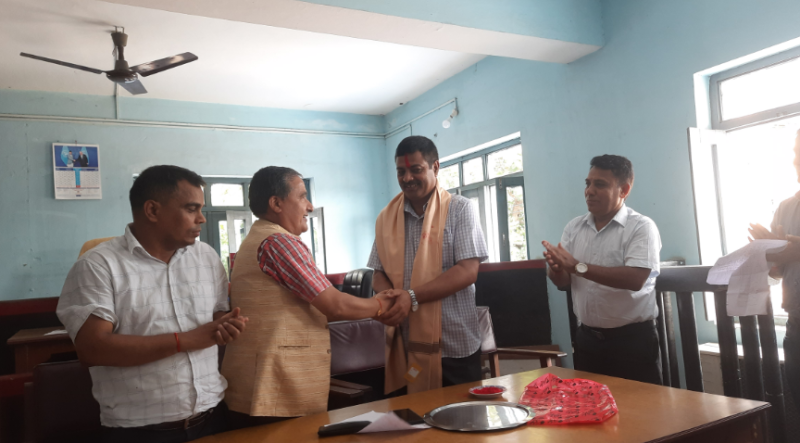 धेरै मुद्दा फछ्र्यौट गर्ने न्यायाधीश घिमिरे सम्मानित