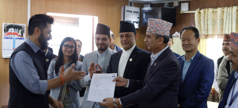 सभामुखका लागि डिपी अर्यालको उम्मेदवारी