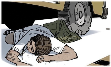 पिकनिक गइरहेको बसले किचिएर तिलावे पुल नजिक एक जनाकाे मृत्यु ।