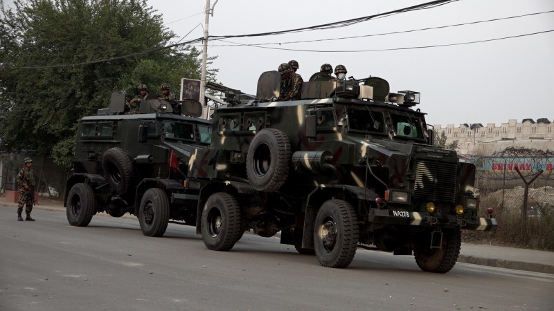 तीनकुने क्षेत्रमा हटाइयो कर्फ्यु