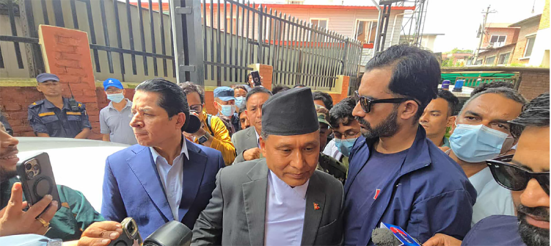 मन्त्रालय नगई शपथ लिएर सिधै अस्पताल पुगे कुलमान