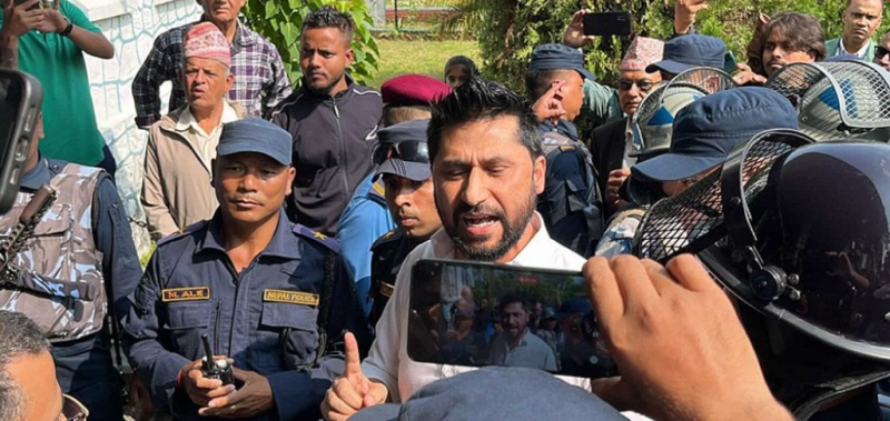 रवि लामिछानेलाई पोखरा फिर्ता ल्याइयो