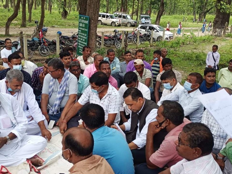काङ्ग्रेसको सता धाक ,स्थानीय प्रशासन मौन।