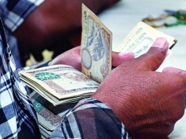 चन्द्रमानले घर झगडा लगाउन थाले, बदमासी गर्दै निषेधाज्ञा लगाउंदै।