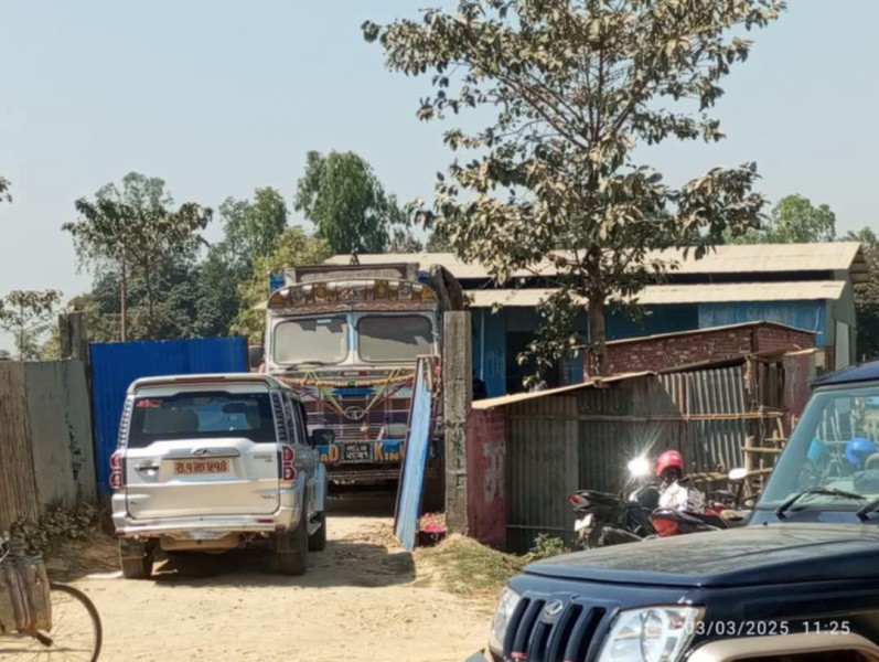 नेपाल पत्रकार महासंघ संघकी केन्द्रीय सदस्य ललिता साहको गोदामबाट ३ हजार किलो गाँजा बरामद