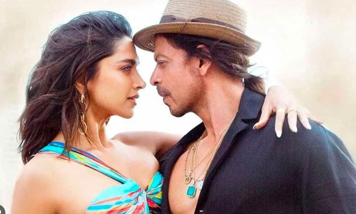 शाहरूख र दिपिकाकाे जाेडी फेरी एक साथ पर्दामा